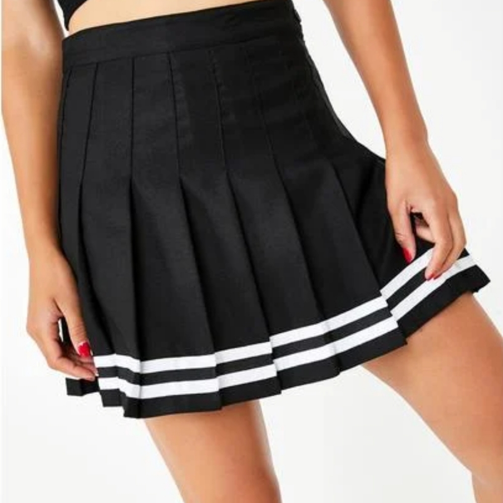 delia's pleated skirt dollskill
